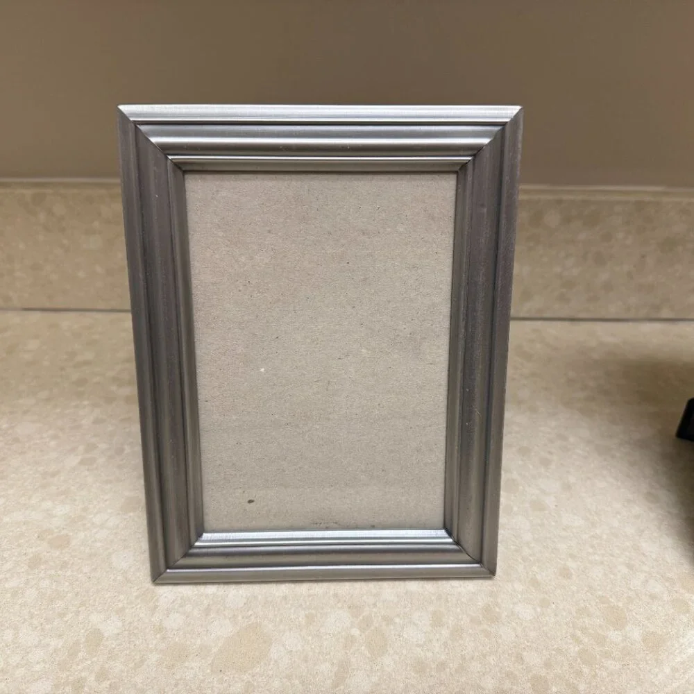 3 - Picture Frames